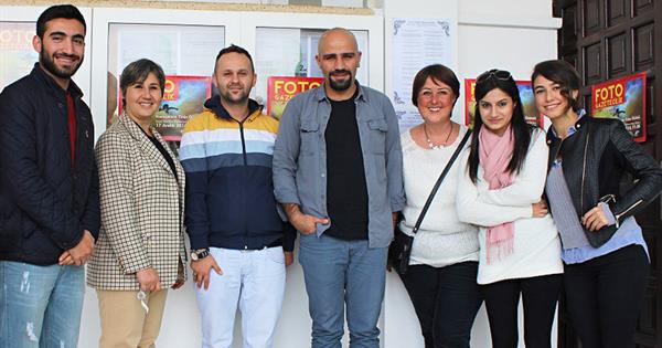 EMU Communication Faculty Hosted Photojournalist Emin Özmen